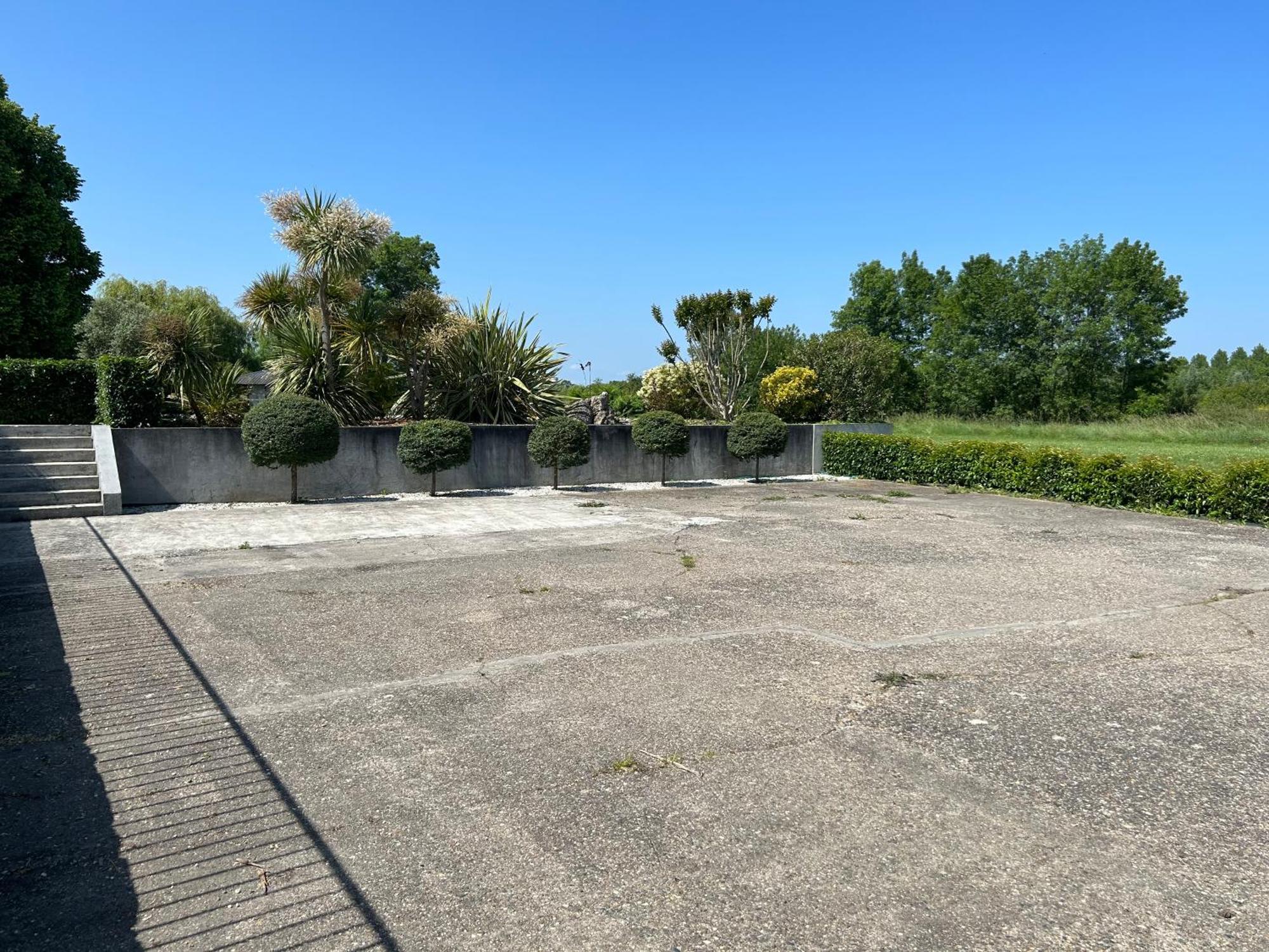 Grand Gite Avec Piscine Maison Port Valade Tabanac المظهر الخارجي الصورة